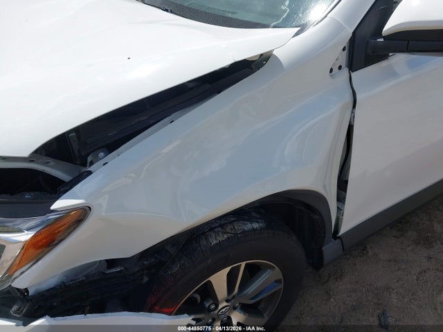 Продаж на аукціоні авто 2018 Toyota Rav4 Xle, vin: JTMWFREV5JJ192271, номер лоту: 44850775