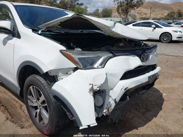 Продаж на аукціоні авто 2018 Toyota Rav4 Xle, vin: JTMWFREV5JJ192271, номер лоту: 44850775