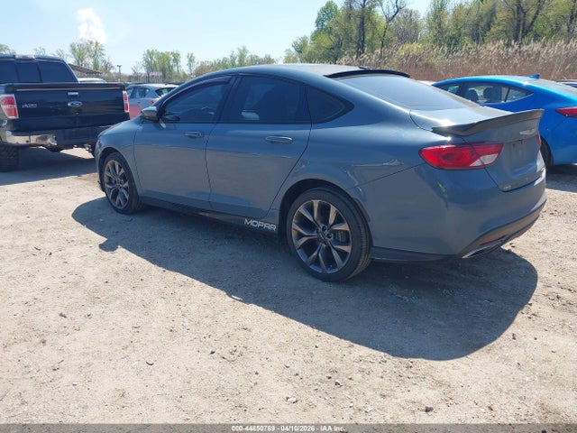 2015 Chrysler 200 S მანქანა იყიდება აუქციონზე, vin: 1C3CCCDG0FN636463, აუქციონის ნომერი: 44850789