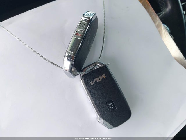 KNDJ33AU7P7890304 KIA SOUL EX