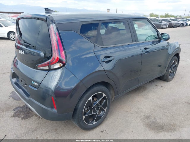 KNDJ33AU7P7890304 KIA SOUL EX