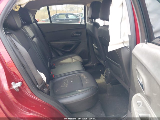44850819 :رقم المزاد ، KL7CJPSM5NB531397 vin ، 2022 Chevrolet Trax Awd Lt مزاد بيع