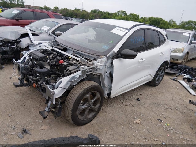 1FMCU0MN5PUA73001 Ford Escape St-line