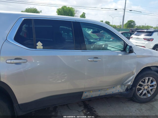 Chevrolet Traverse Ls 2019 1GNERFKW8KJ130810 Image 14