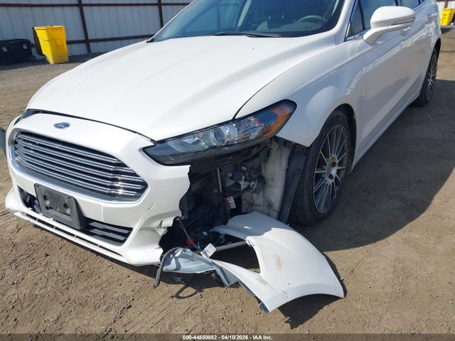 3FA6P0HD8FR115294 Ford FUSION SE