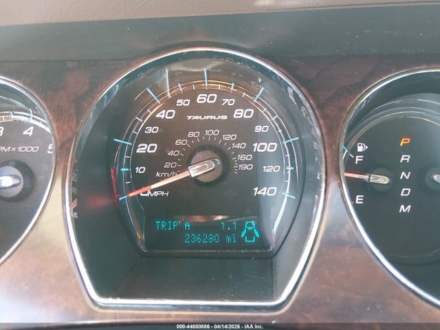 2010 FORD TAURUS 1FAHP2FW6AG153163 Photo 6