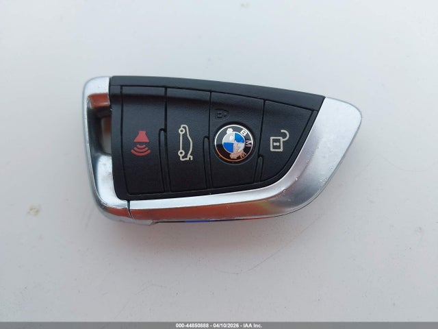 2017 BMW X5 5UXKR6C33H0J85372 Photo 10