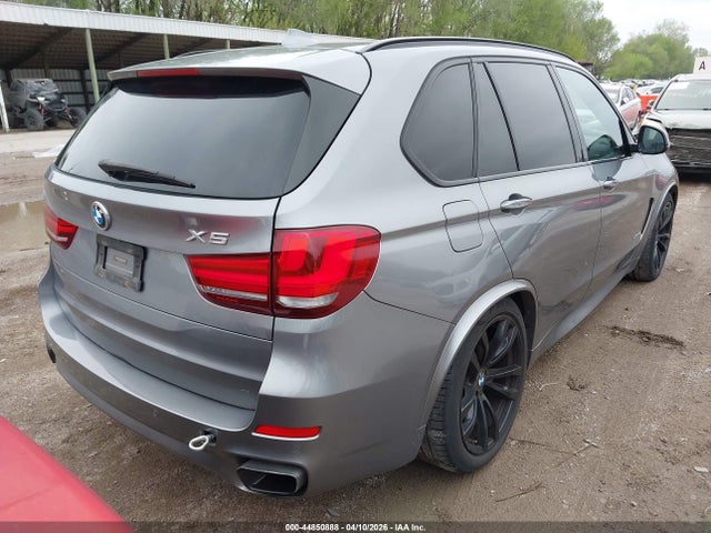 2017 BMW X5 5UXKR6C33H0J85372 Photo 3