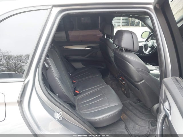 2017 BMW X5 5UXKR6C33H0J85372 Photo 7