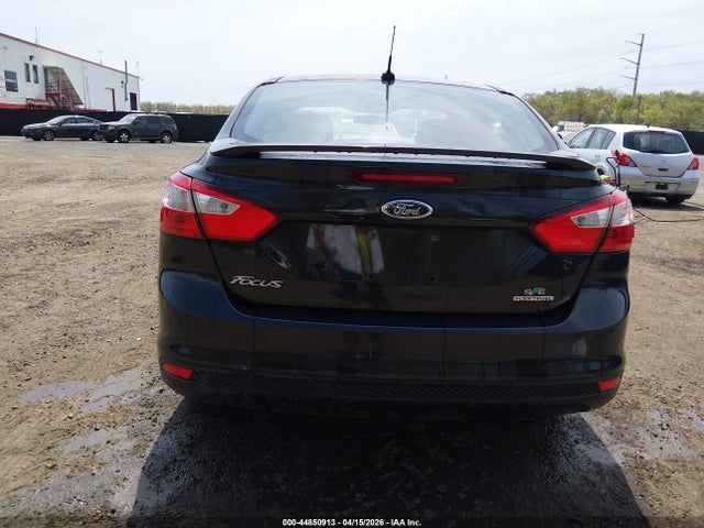 Продажа на аукционе авто 2013 Ford Focus Se, vin: 1FADP3F21DL174337, номер лота: 44850913