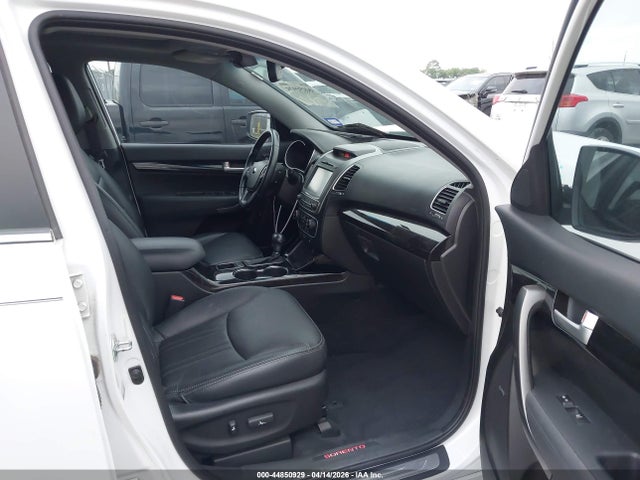 2015 Kia Sorento Sx V6 მანქანა იყიდება აუქციონზე, vin: 5XYKW4A74FG634358, აუქციონის ნომერი: 44850929