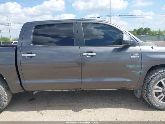 5TFAW5F1XJX727249 Toyota Tundra 1794 5.7l V8