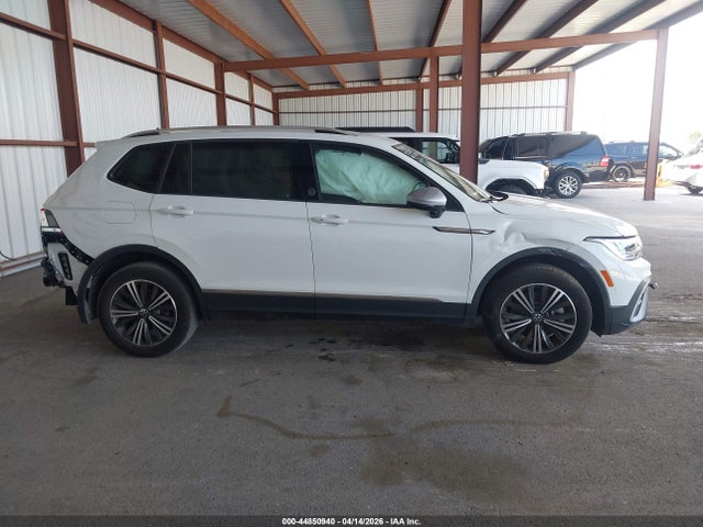 2024 Volkswagen Tiguan 2.0t Wolfsburg Edition მანქანა იყიდება აუქციონზე, vin: 3VV6B7AXXRM228074, აუქციონის ნომერი: 44850940