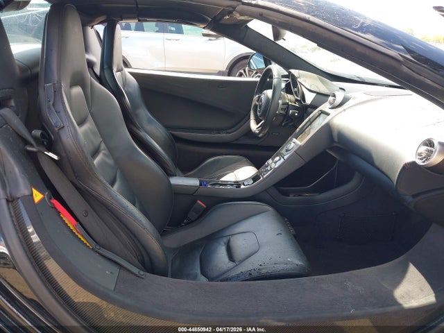 2014 Mclaren Mp4-12c მანქანა იყიდება აუქციონზე, vin: SBM11BAA4EW003046, აუქციონის ნომერი: 44850942