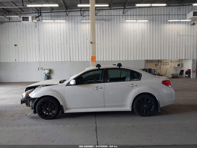 2011 Subaru Legacy 2.5i Prem Awp მანქანა იყიდება აუქციონზე, vin: 4S3BMBC62B3242010, აუქციონის ნომერი: 44850967