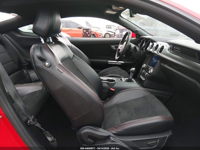 Продаж на аукціоні авто 2021 Ford Mustang Gt Premium Fastback, vin: 1FA6P8CF2M5154776, номер лоту: 44850971