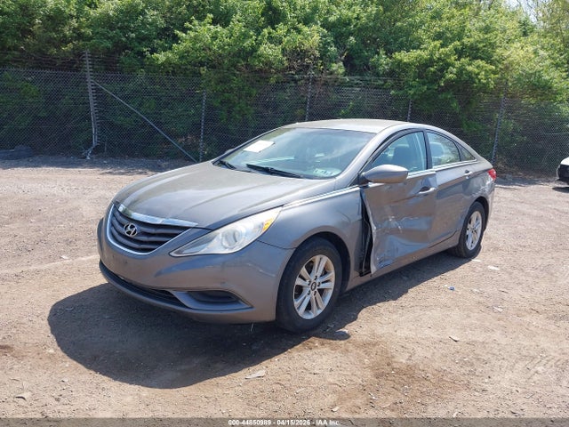 2013 Hyundai Sonata Gls მანქანა იყიდება აუქციონზე, vin: 5NPEB4AC7DH749760, აუქციონის ნომერი: 44850989