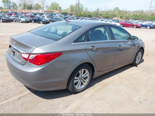 2013 Hyundai Sonata Gls მანქანა იყიდება აუქციონზე, vin: 5NPEB4AC7DH749760, აუქციონის ნომერი: 44850989