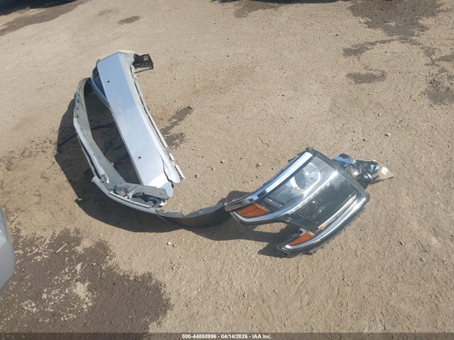 Продажа на аукционе авто 2019 Chevrolet Suburban Lt, vin: 1GNSKHKC9KR284307, номер лота: 44850996