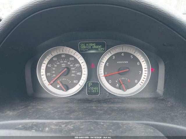 2011 VOLVO C70 YV1672MC9BJ114513 Photo 6