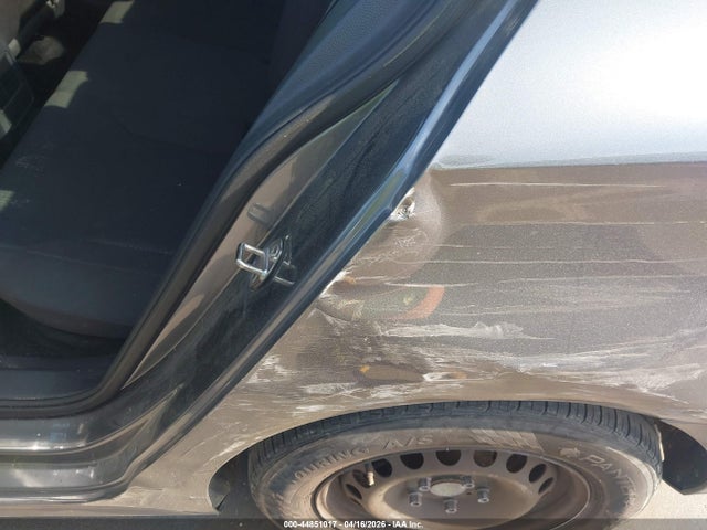 2015 Volkswagen Jetta 2.0l S მანქანა იყიდება აუქციონზე, vin: 3VW2K7AJ1FM280470, აუქციონის ნომერი: 44851017