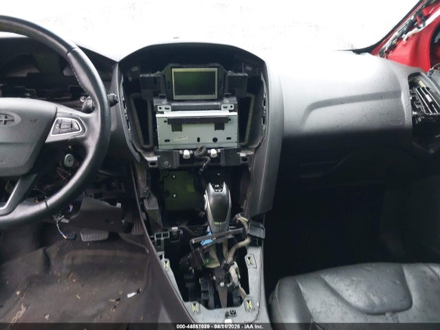 Ford FOCUS SE 2015 1FADP3K21FL318669 Image 14
