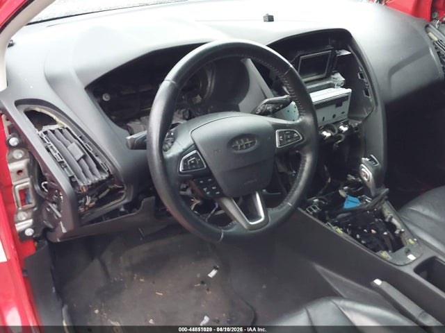 Ford FOCUS SE 2015 1FADP3K21FL318669 Image 6