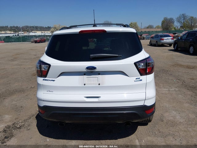 1FMCU9GD1HUC21301 Ford ESCAPE SE