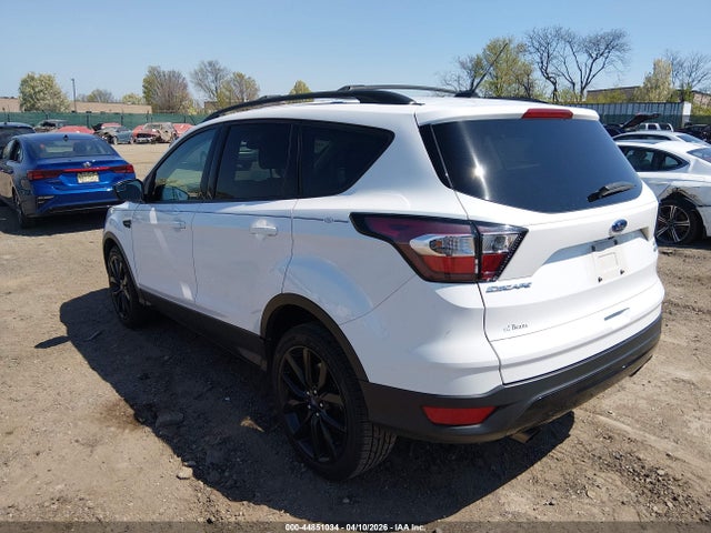1FMCU9GD1HUC21301 Ford ESCAPE SE