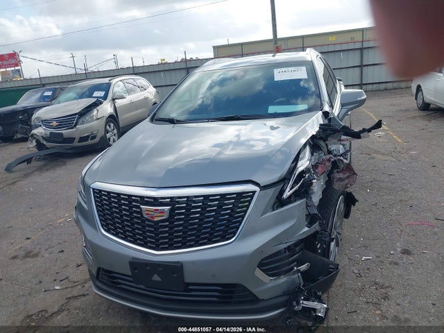 44851057 :رقم المزاد ، 1GYKNCR4XSZ156363 vin ، 2025 Cadillac Xt5 Fwd Premium Luxury مزاد بيع