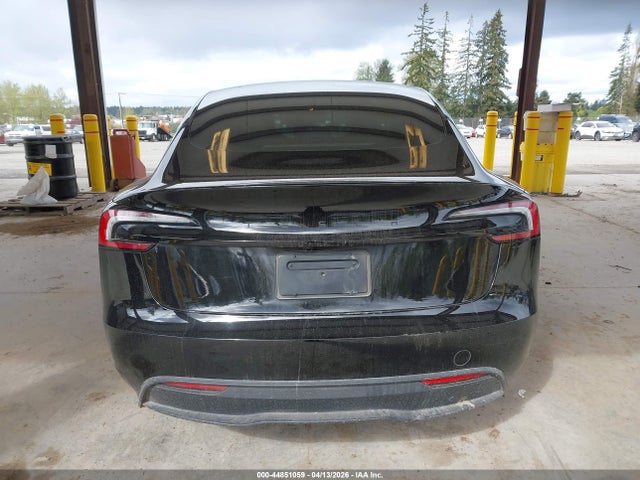 2026 Tesla Model 3 Premium Rear-wheel Drive/standard Rear-wheel Drive მანქანა იყიდება აუქციონზე, vin: 5YJ3E1EA3TF136215, აუქციონის ნომერი: 44851059
