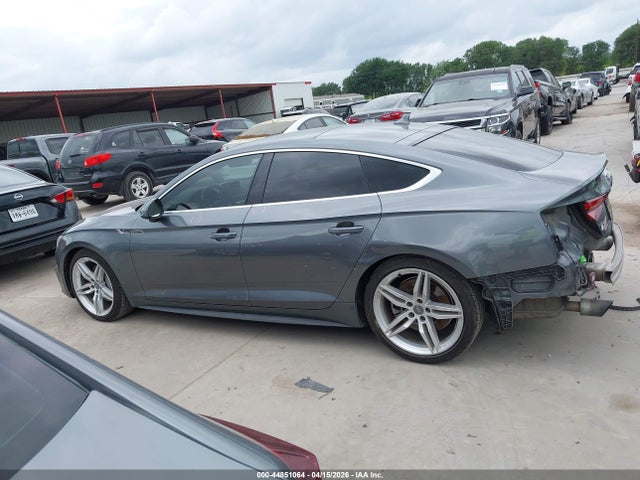 Продажа на аукционе авто 2019 Audi A5 45 Premium, vin: WAUENCF51KA078079, номер лота: 44851064