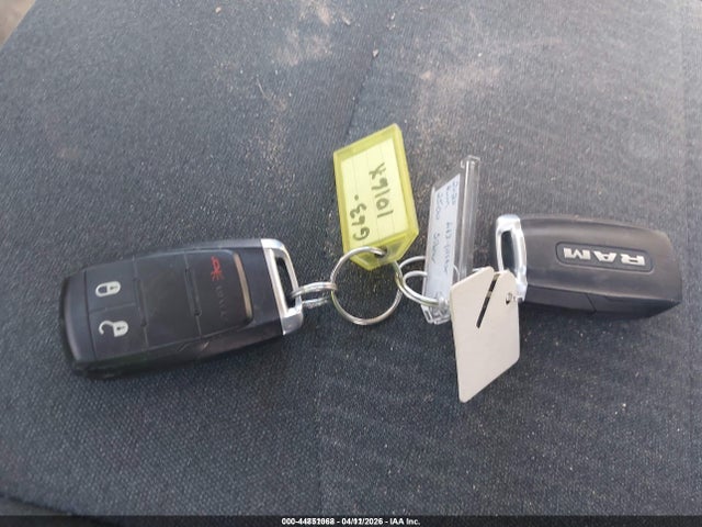 2020 RAM 2500 3C6UR5HJ3LG243214 Photo 10