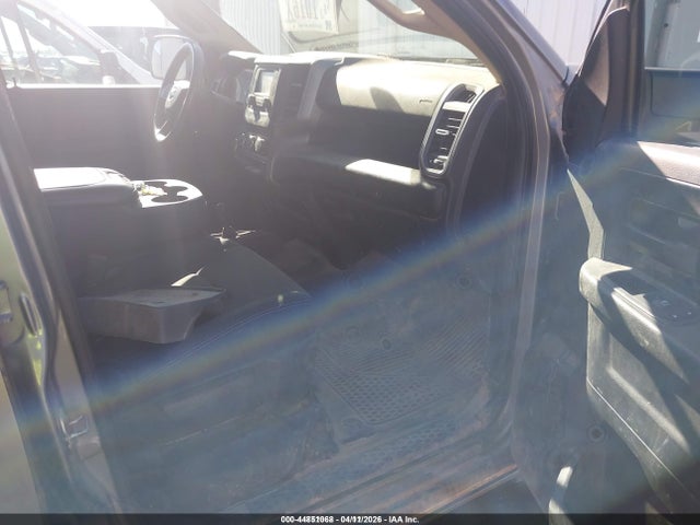 2020 RAM 2500 3C6UR5HJ3LG243214 Photo 4
