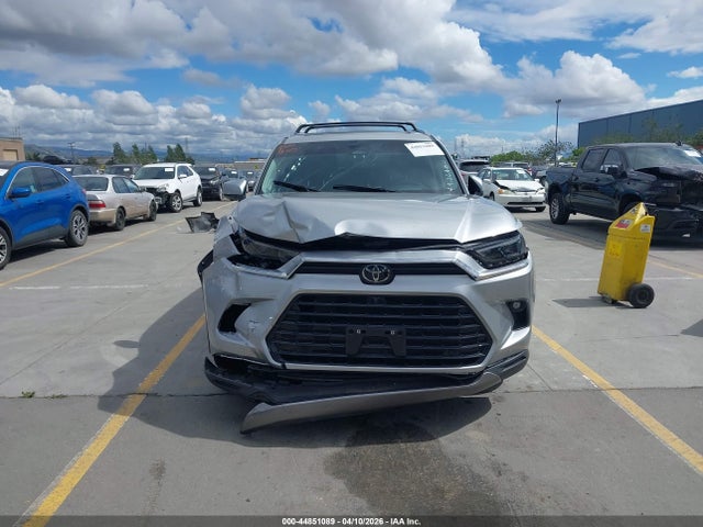 Продажа на аукционе авто 2024 Toyota Grand Highlander Platinum, vin: 5TDAAAB5XRS036367, номер лота: 44851089