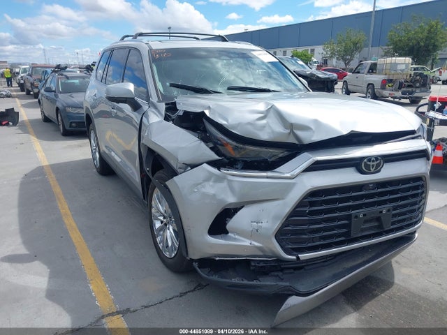 Продажа на аукционе авто 2024 Toyota Grand Highlander Platinum, vin: 5TDAAAB5XRS036367, номер лота: 44851089