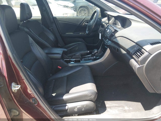 Продаж на аукціоні авто 2016 Honda Accord Sport, vin: 1HGCR2F51GA202871, номер лоту: 44851090