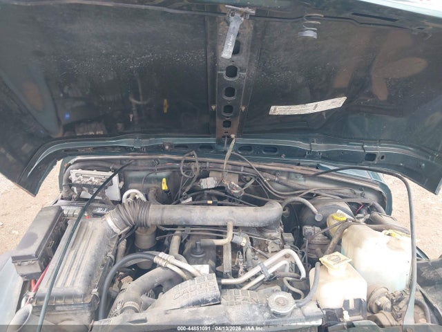 44851091 :رقم المزاد ، 1J4FA49S61P335124 vin ، 2001 Jeep Wrangler Sport مزاد بيع