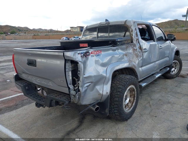5TFCZ5AN2GX007558 Toyota Tacoma