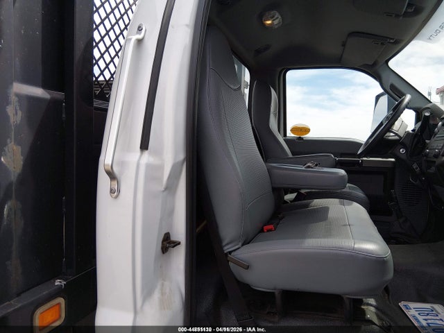 Ford F-650 Diesel Kick-up Frame 2018 1FDNF6EC1JDF00216 Image 8