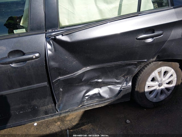 JTDKARFU3L3112458 Toyota Prius Le