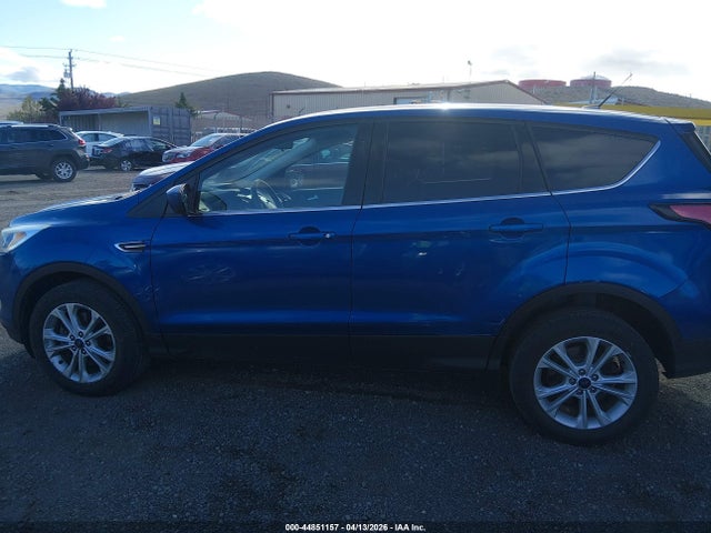 1FMCU9GD9HUA41337 Ford ESCAPE SE