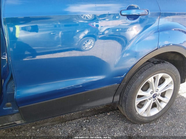1FMCU9GD9HUA41337 Ford ESCAPE SE