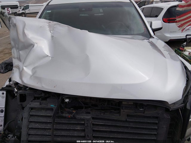 Продажа на аукционе авто 2019 Gmc Yukon Denali, vin: 1GKS2CKJ3KR338067, номер лота: 44851159