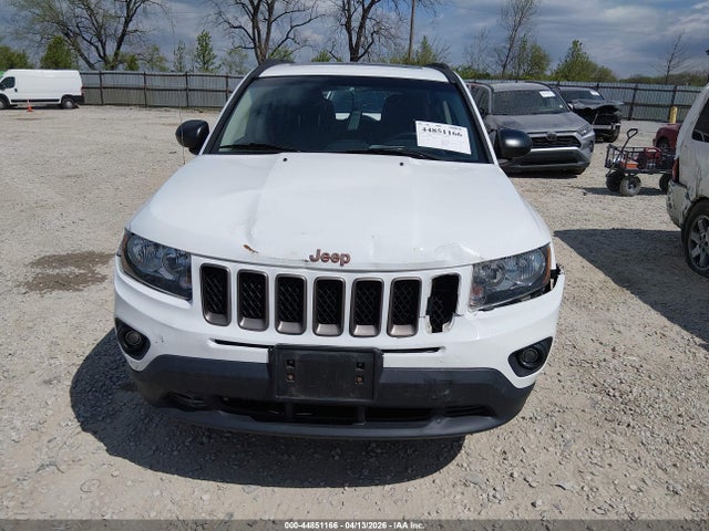 Продаж на аукціоні авто 2017 Jeep Compass 75th Anniversary Edition Fwd, vin: 1C4NJCBB3HD136159, номер лоту: 44851166