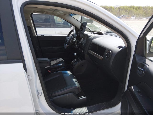 Продаж на аукціоні авто 2017 Jeep Compass 75th Anniversary Edition Fwd, vin: 1C4NJCBB3HD136159, номер лоту: 44851166