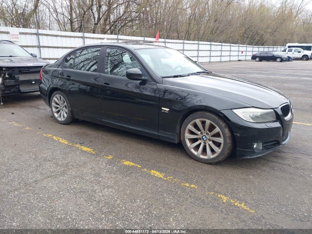 44851172 :رقم المزاد ، wbapk5c53bf124628 vin ، 2011 Bmw 328i Xdrive مزاد بيع