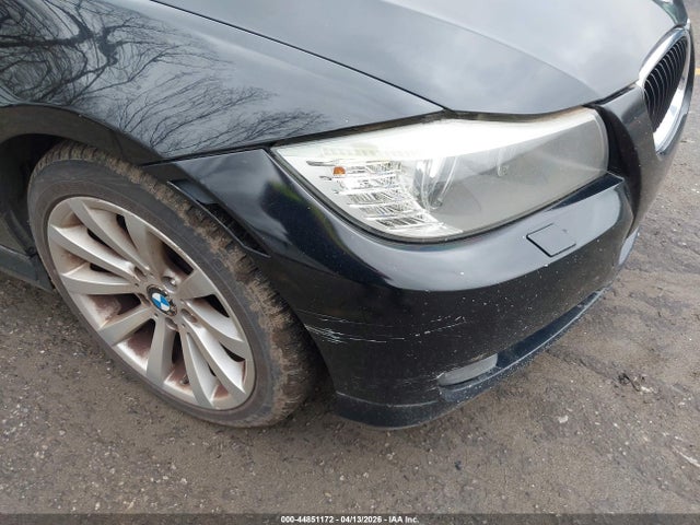 44851172 :رقم المزاد ، wbapk5c53bf124628 vin ، 2011 Bmw 328i Xdrive مزاد بيع