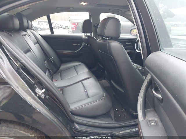 44851172 :رقم المزاد ، wbapk5c53bf124628 vin ، 2011 Bmw 328i Xdrive مزاد بيع