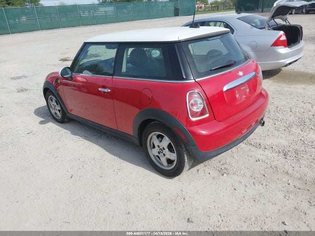 Продажа на аукционе авто 2011 Mini Cooper, vin: WMWSU3C51BT099383, номер лота: 44851177